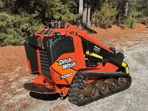 2017 Ditch Witch SK1050