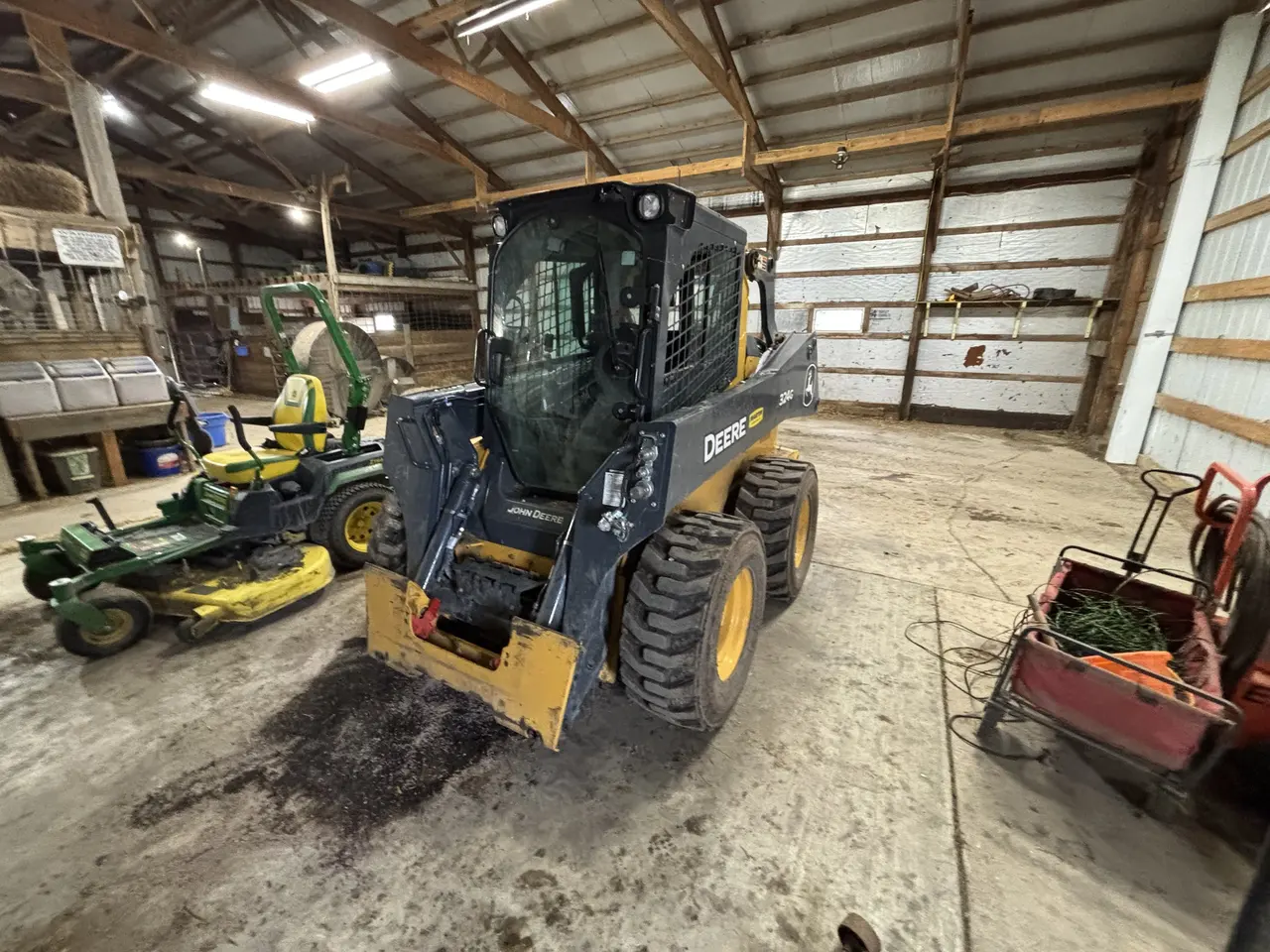 2023 John Deere 324G
