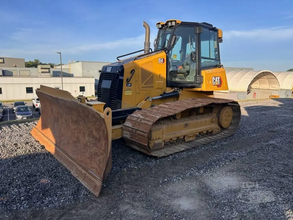 2024 Caterpillar D4 LGP