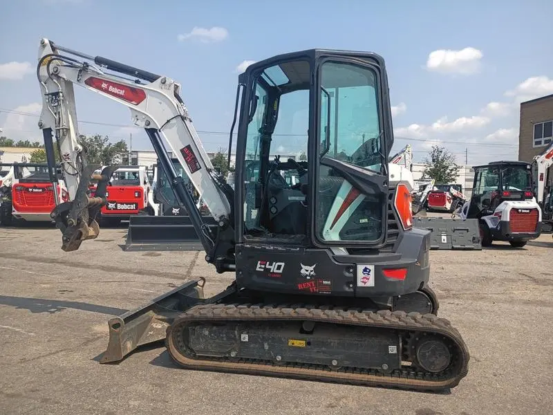 2024 Bobcat E40