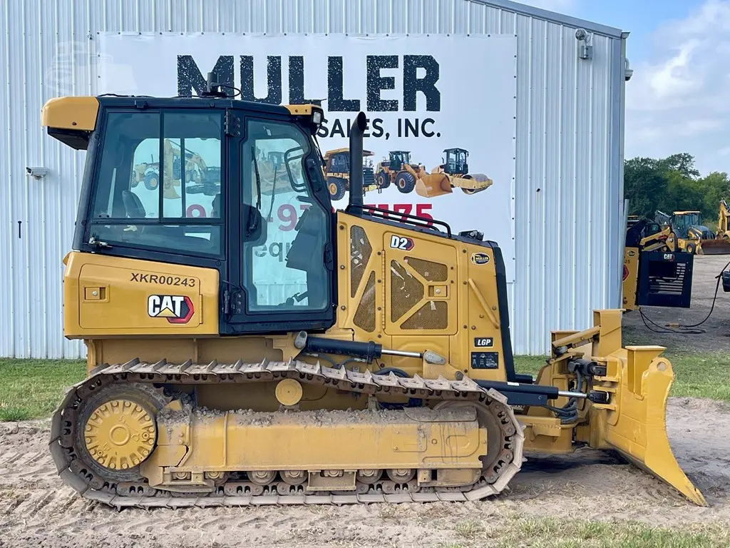 2021 Caterpillar D2 LGP