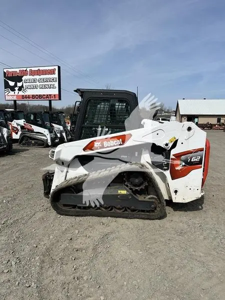 2021 Bobcat T62