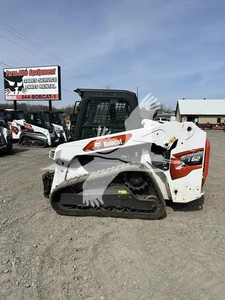 2021 Bobcat T62