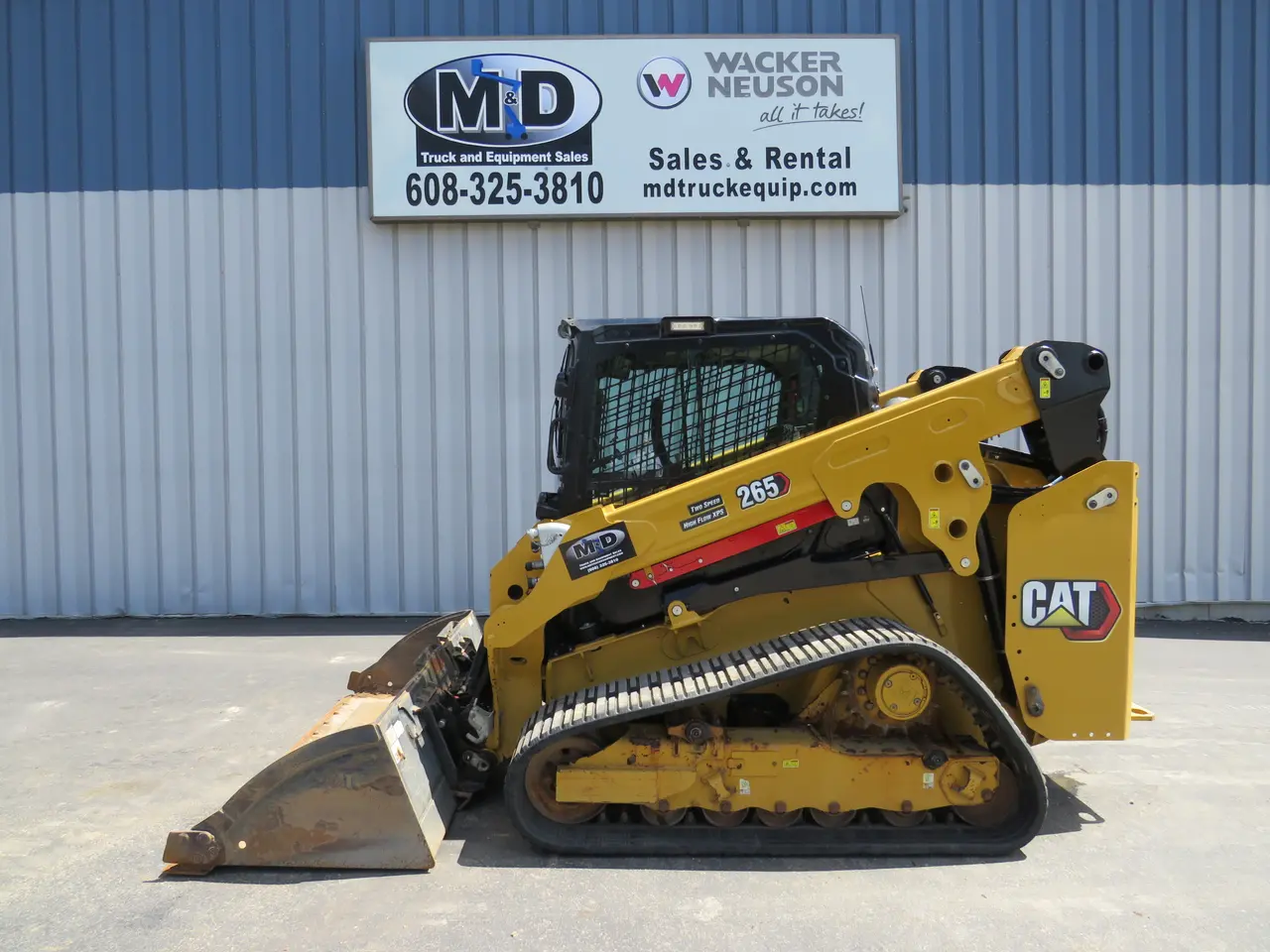 2025 Caterpillar 265