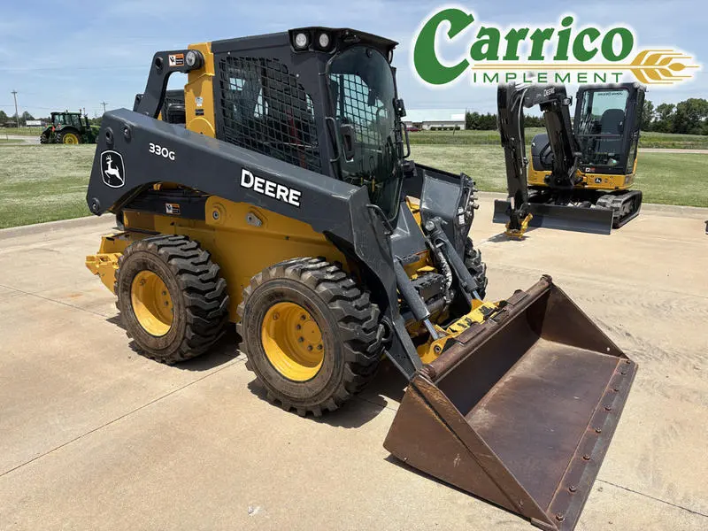 2021 John Deere 330G