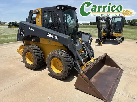 2021 John Deere 330G
