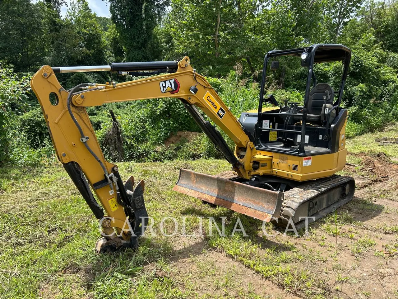 2022 Caterpillar 304 TH