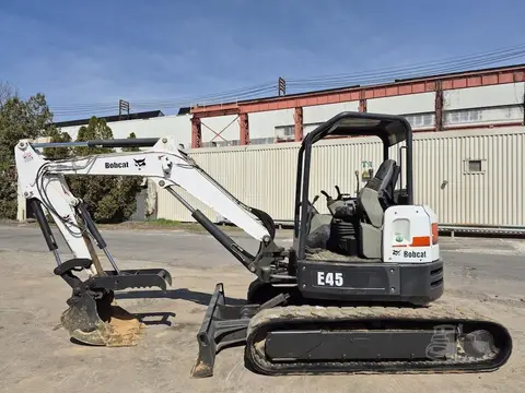 2014 Bobcat E45