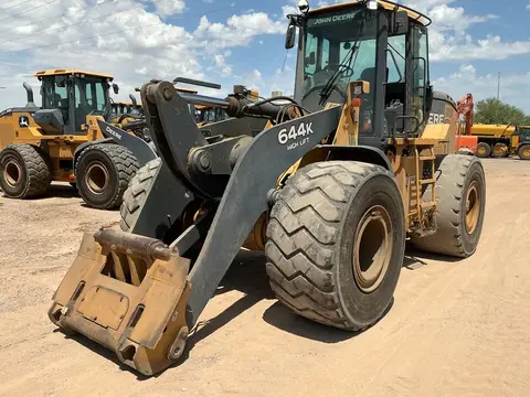 2019 John Deere 644K
