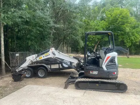 2021 Bobcat E35