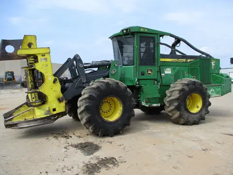 2016 John Deere 643L