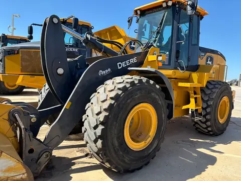 2022 John Deere 644P