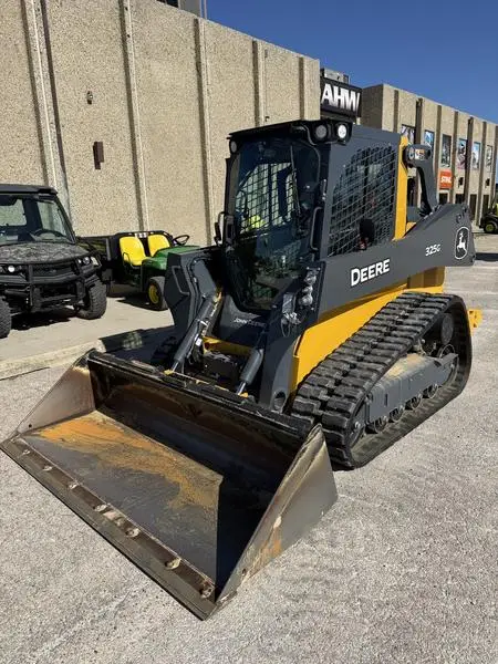 2025 John Deere 325G