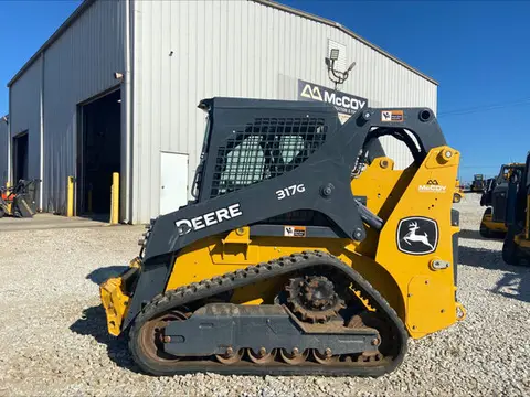 2023 John Deere 317G