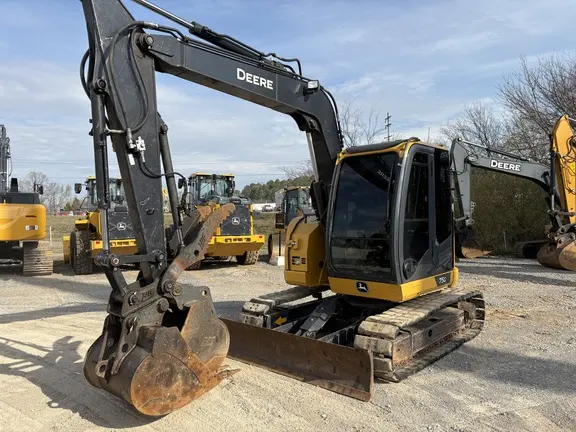 2023 John Deere 75G