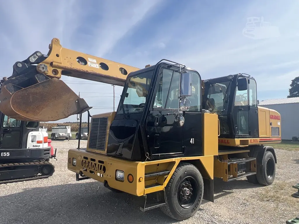 2013 Gradall XL3100 IV