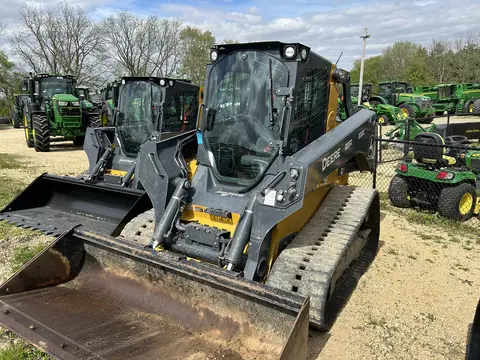 2023 John Deere 333G