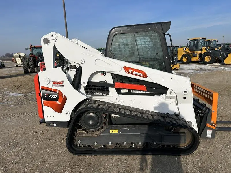 2023 Bobcat T770