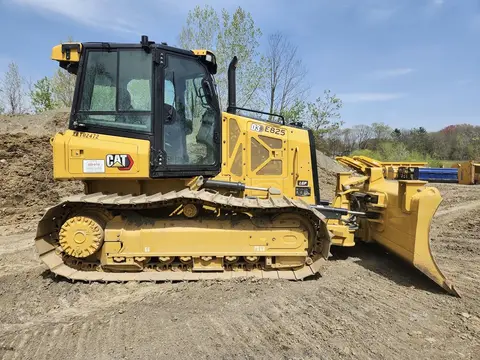 2022 Caterpillar D3 LGP