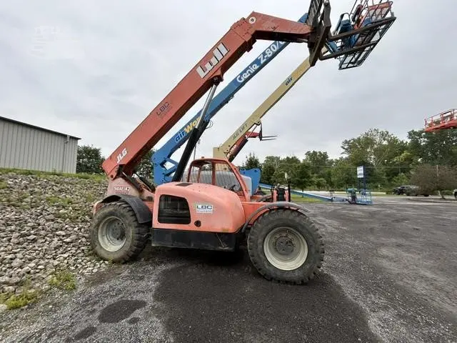 2006 JLG 944E-42