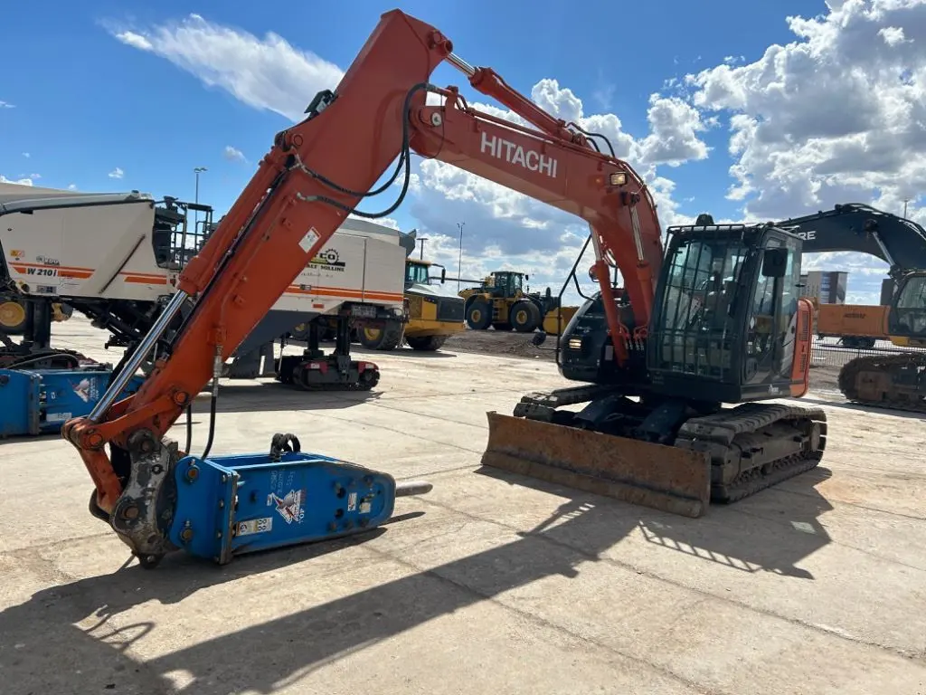 2021 Hitachi 135G