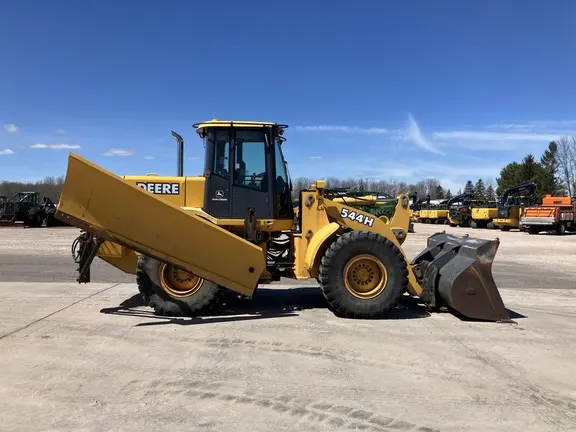 2002 John Deere 544H