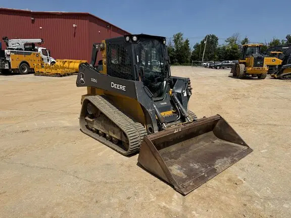 2021 John Deere 325G