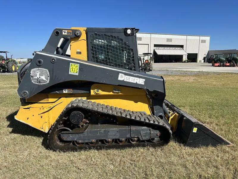 2020 John Deere 331G