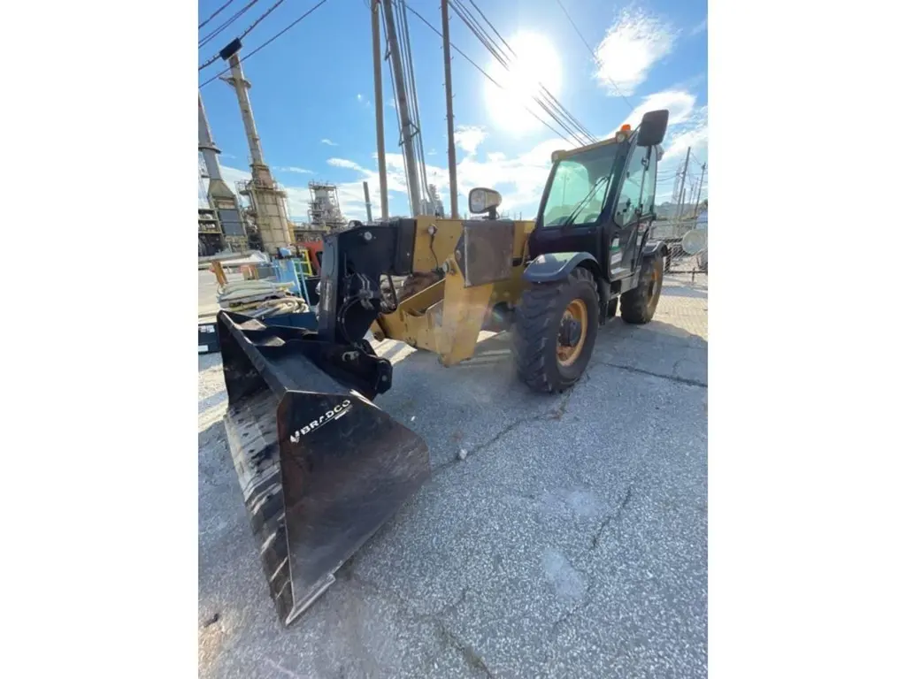 2018 Caterpillar TH514D