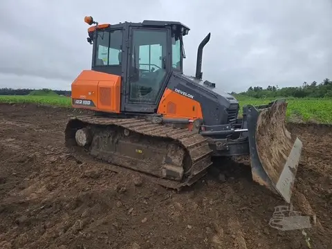2023 Develon DD100