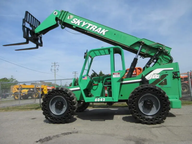 2014 SkyTrak 6042