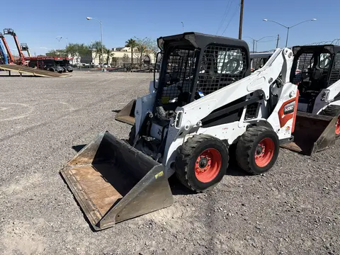 2021 Bobcat S590