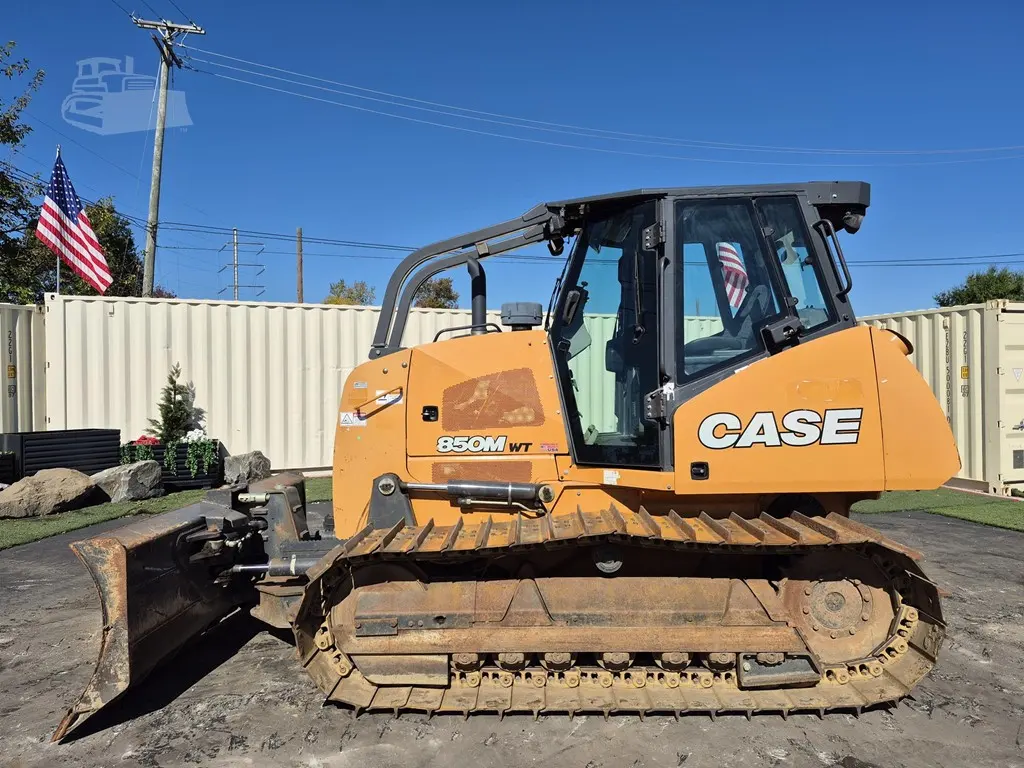 2019 Case 850M