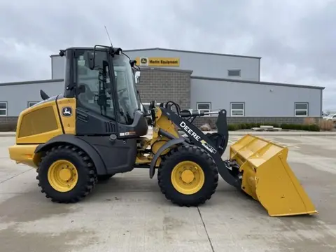 2024 John Deere 244P