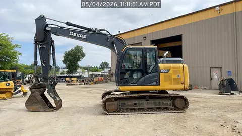 2022 John Deere 130GLC