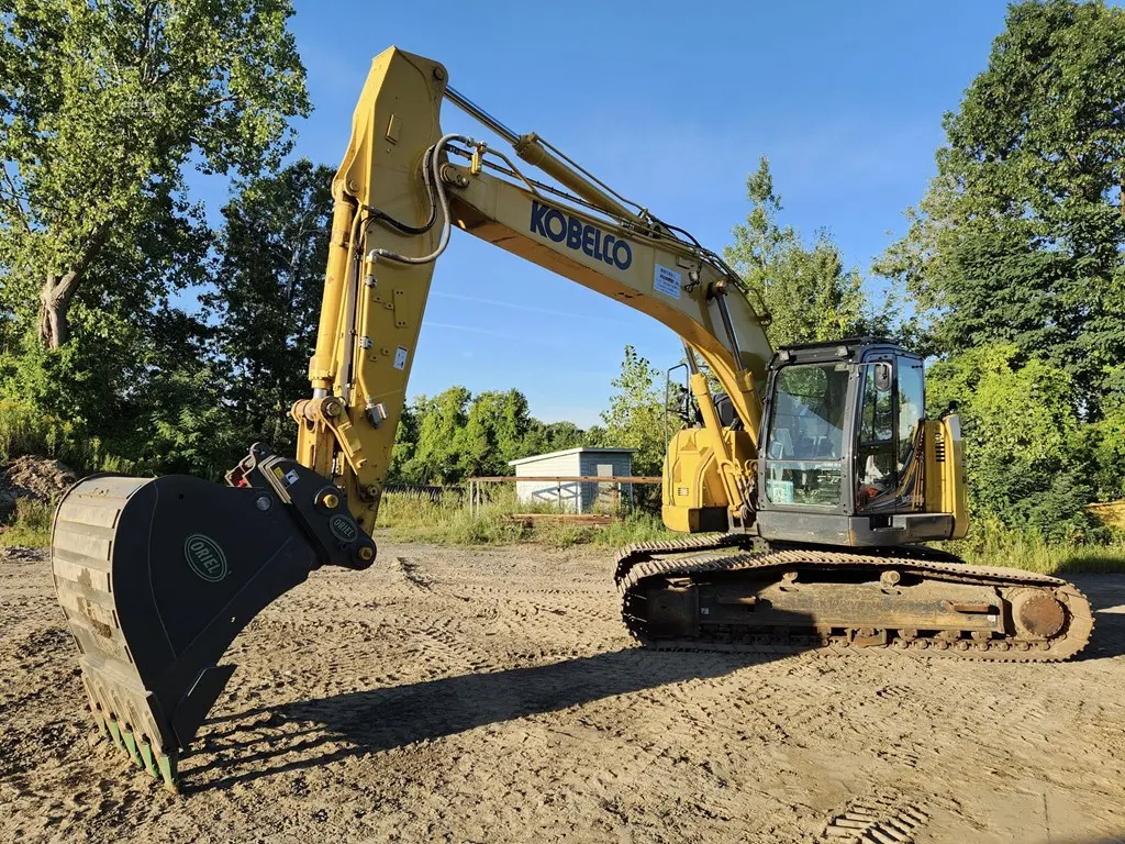2023 Kobelco SK230SR LC-7