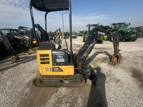 2023 John Deere 17P