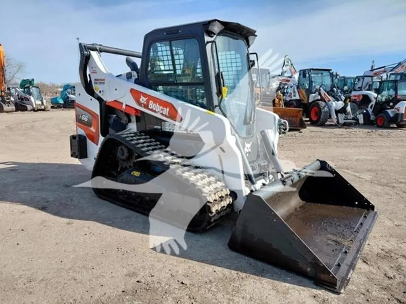 2022 Bobcat T66