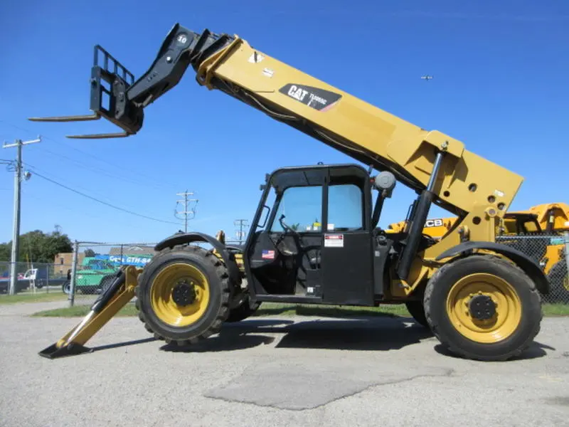 2012 Caterpillar TL 1055