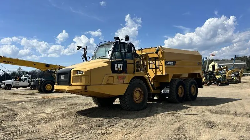 2017 Caterpillar 730