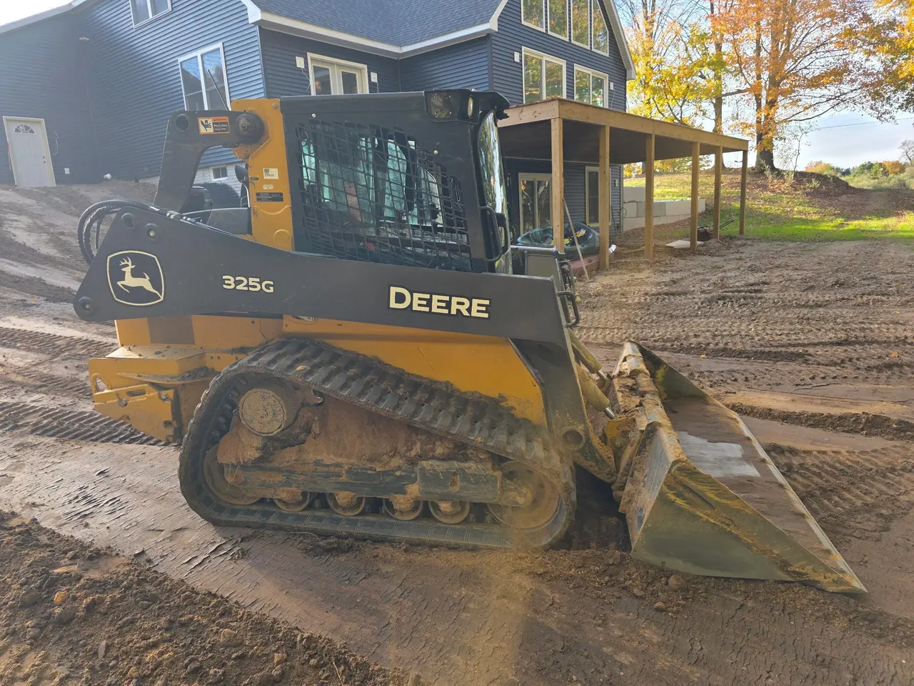 2024 John Deere 325G