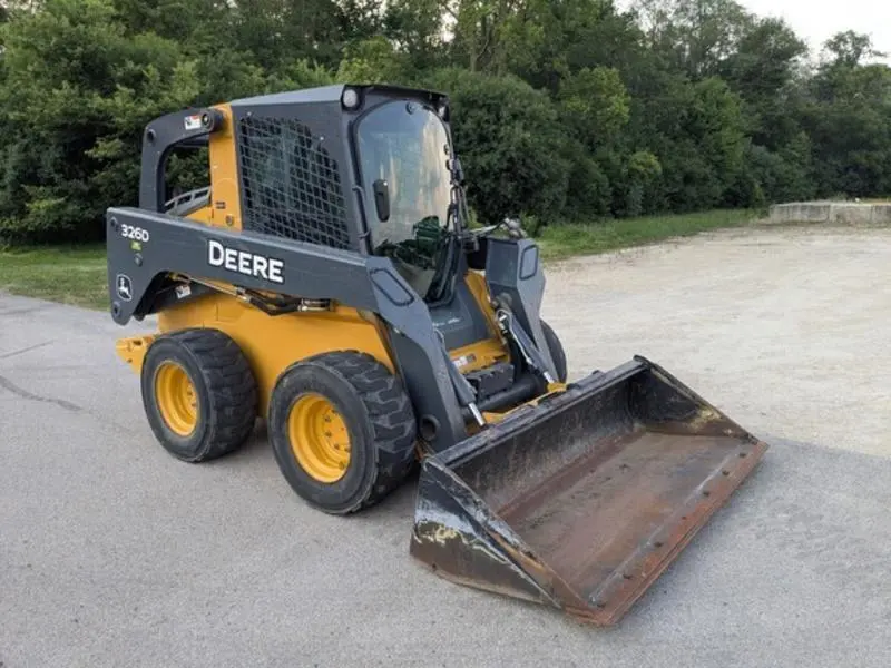2012 John Deere 326D