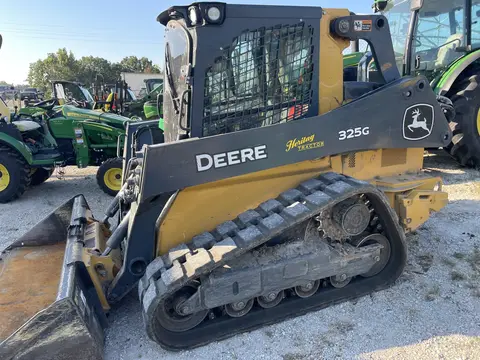 2023 John Deere 325G