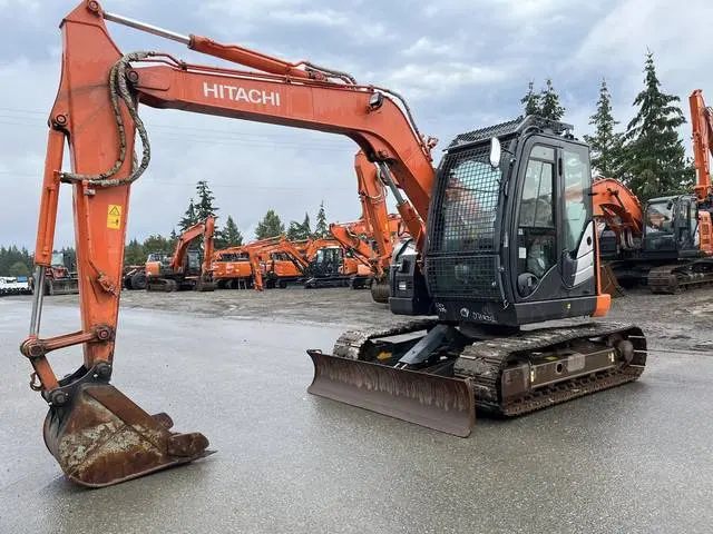 2017 Hitachi ZX75US-5