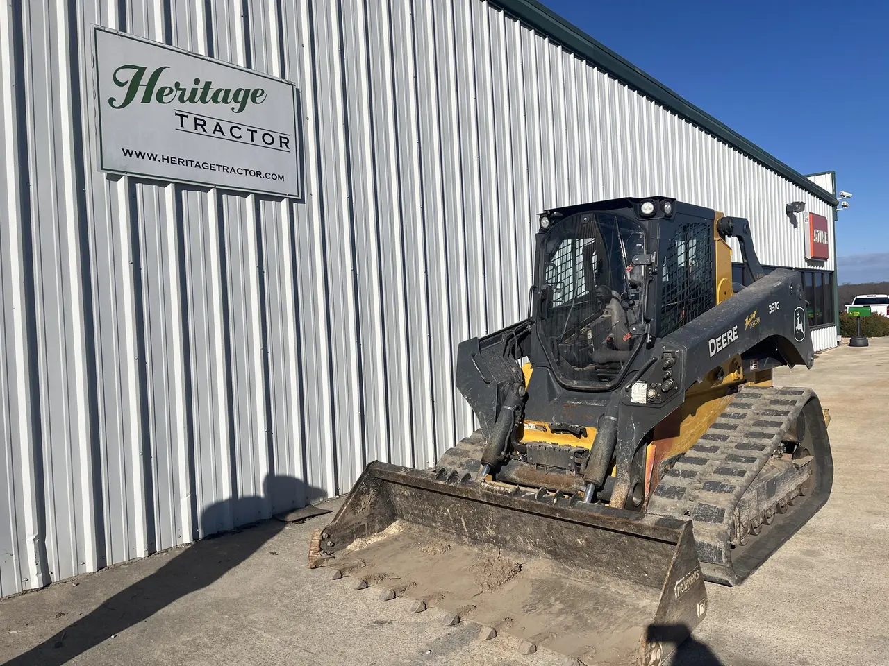 2023 John Deere 331G