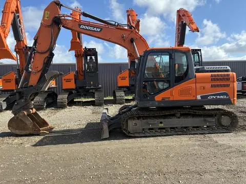 2020 Develon DX140LC-5