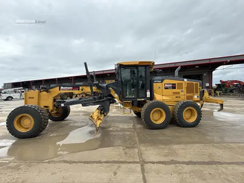 2021 John Deere 672G