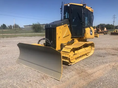 2023 John Deere 450P