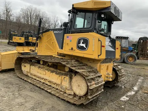 2025 John Deere 850P