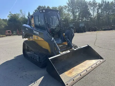 2023 John Deere 333G